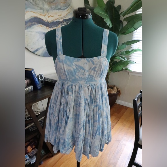 Selkie Dresses & Skirts - Modified Selkie XS Blue Toille Dress